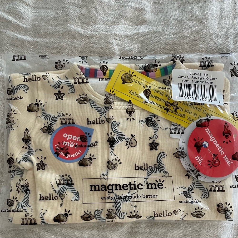 NWT Magnetic me 12-18 month organic cotton footies